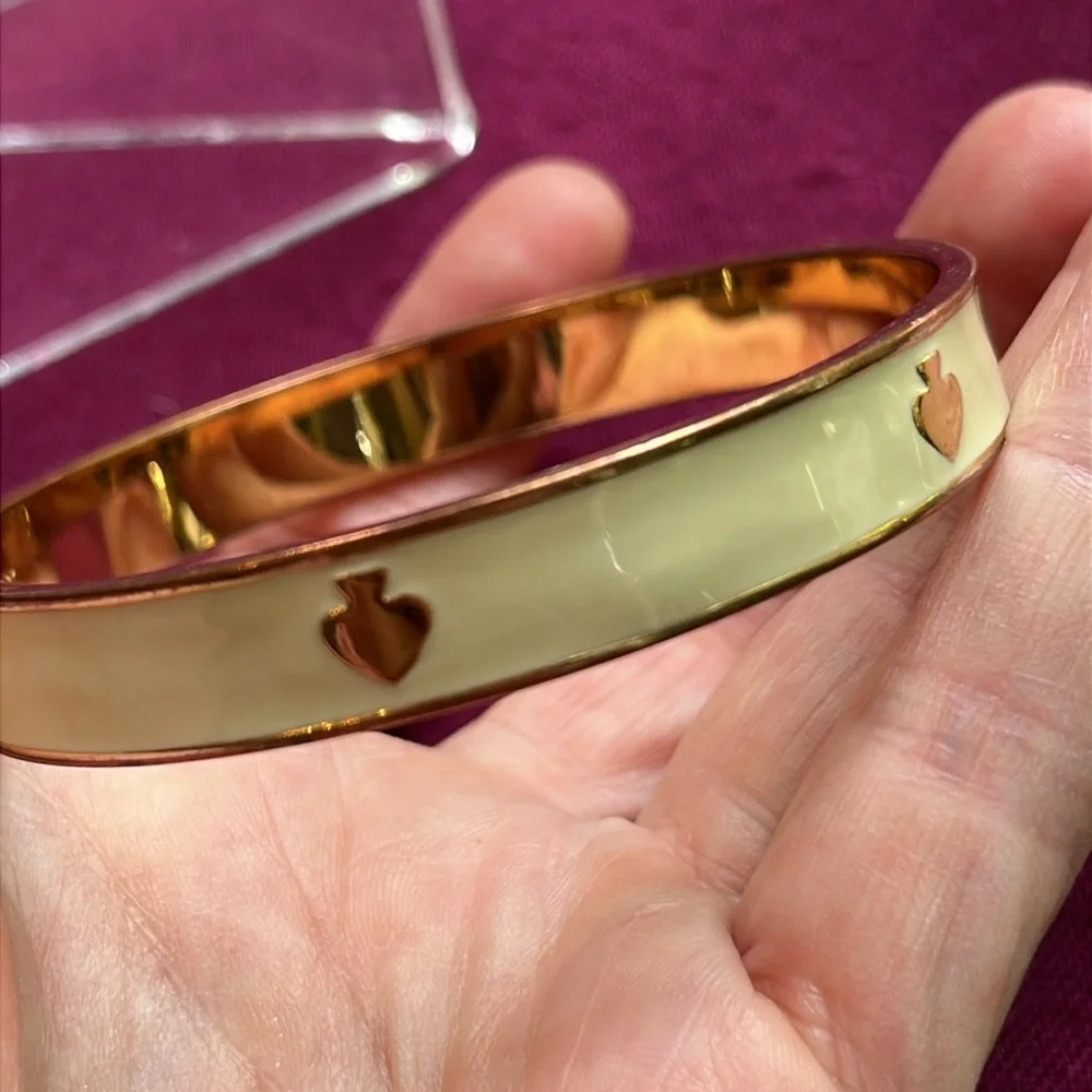 Kate Spade cream enamel gold tone metal bangle cuff bracelet - Picture 8 of 12